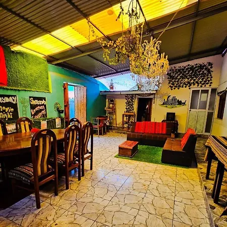 Valle Verde, Hostel & Camping Urubamba Exterior photo